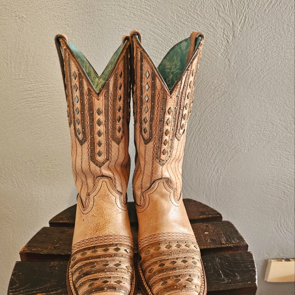 Womens Leather Cowboy Boots